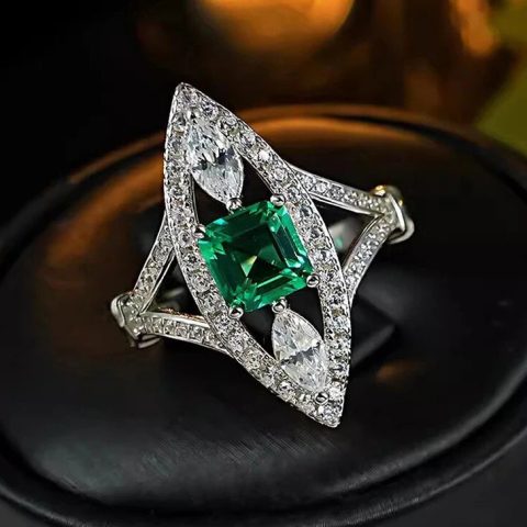 Silver-tone Green Crystal Crystal-look Marquise Shaped Rings for Women