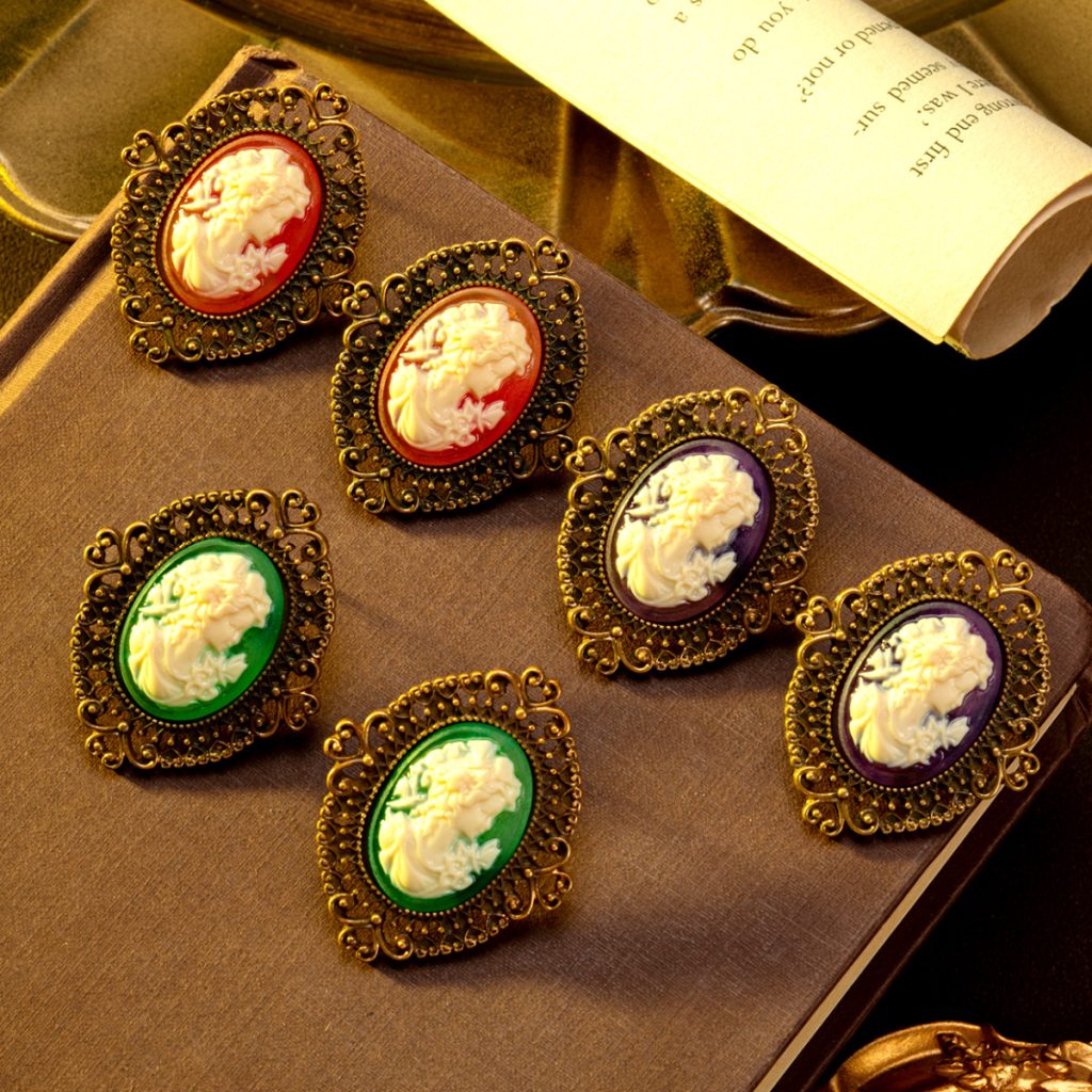 Jewelry details
